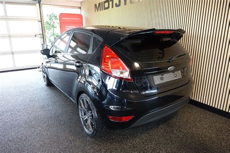 Ford Fiesta Scti 100 Titanium