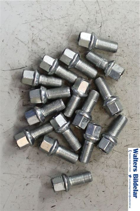 WHT-002-437 : Fælge - tilbehør - Autoparts24