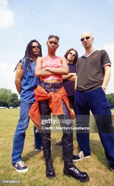 Skunk Anansie Photos And Premium High Res Pictures Getty Images