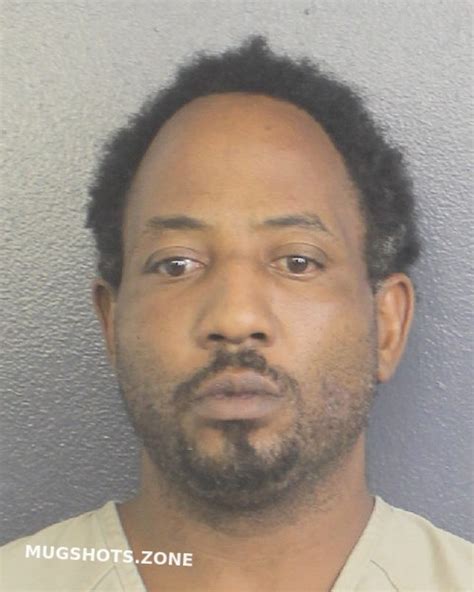 Harris Stephen J 10032022 Broward County Mugshots Zone