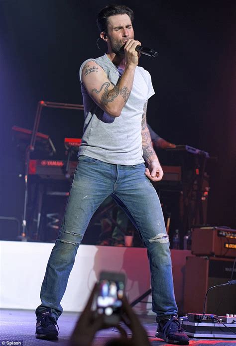 Sexiest Man Alive Adam Levine Suffers Sweat Patches With Maroon 5