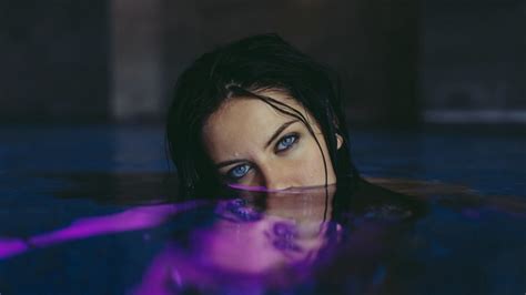 Swimming Pool Eyes Women Wet Water Aurela Skandaj Blue Eyes