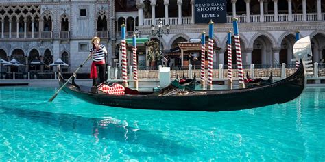 Gondola Rides at The Venetian | The Venetian Resort