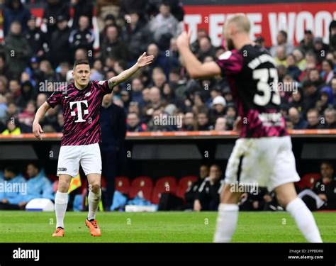 Rotterdam Jens Toornstra Of Fc Utrecht Reacts During The Dutch