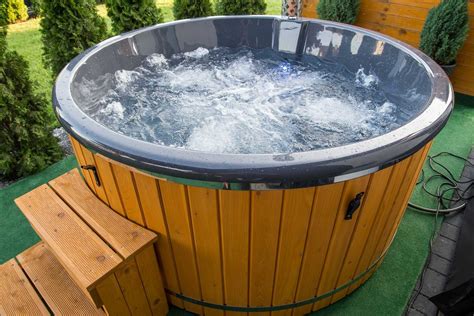 Balia Ogrodowa Jacuzzi Hot Tuba Bania Gor Ca Beczka Dysze Hydromasa