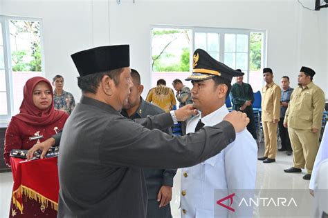 Advetorial Wali Kota Padangsidimpuan Lantik Sejumlah Pejabat Eselon