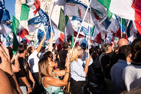 De Lh Ritage Fasciste Lincarnation De La Nouveaut Le Parti