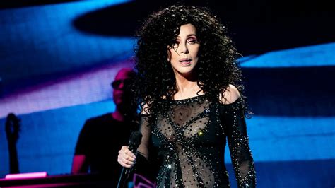 Cher 'really proud' of new Christmas album: 'I've never had duets!'