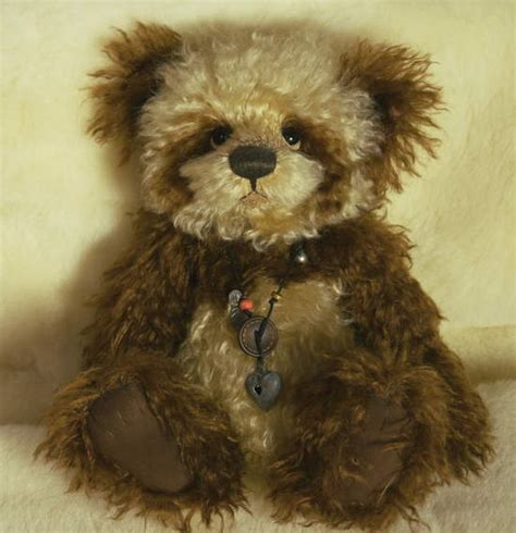 Wookey By Charlie Bears Isabelle Lee Bear Pile