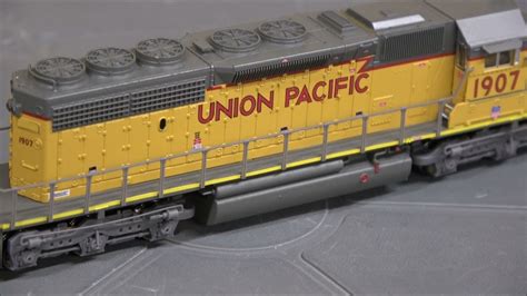 Review Broadway Limited N Scale SD40 2 W Paragon 4 DCC Sound YouTube