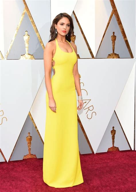 Eiza Gonzalez Wore A Stunning Canary Yellow Ralph Lauren Gown On The