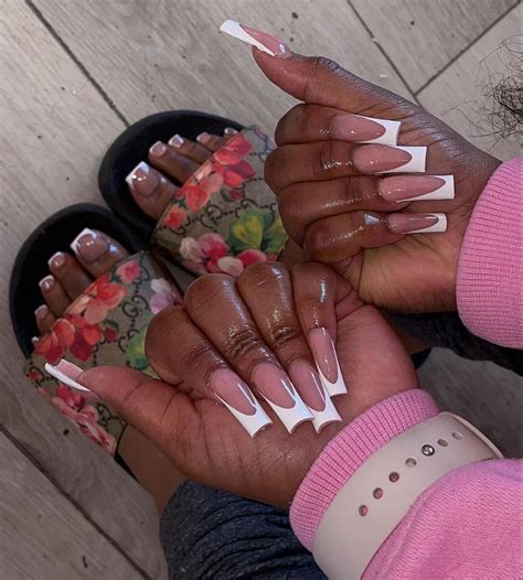 𝐅𝐨𝐥𝐥𝐨𝐰 𝐁𝐎𝐔𝐉𝐈𝐏𝟏 𝐅𝐨𝐫 𝐌𝐨𝐫𝐞🫶🏾 Gel Nails Pink Acrylic Nails Long Nails