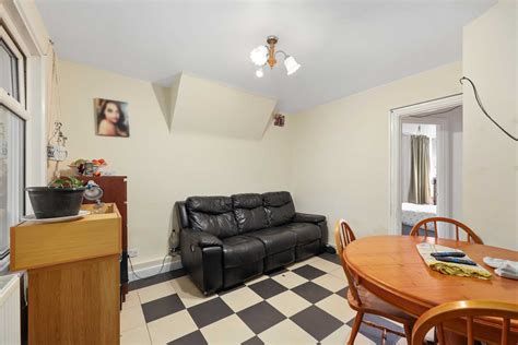 Property For Sale Lindley Road Leyton E10 Allen Davies Id 3599