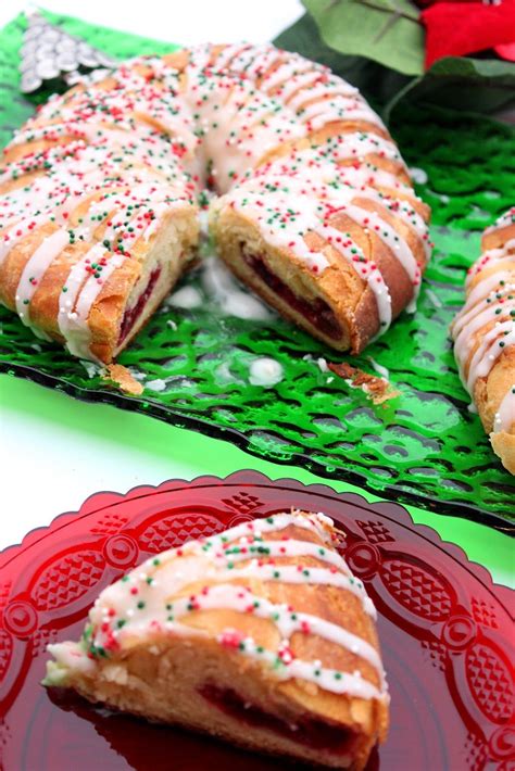 Cranberry Kringles Recipe With White Chocolate Drizzle Icing Kringle