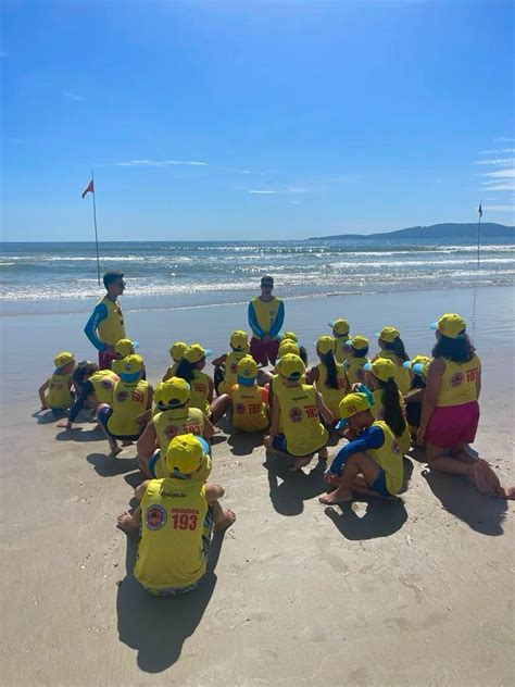 Projeto Golfinho Iniciou Nesta Quarta Feira 10 01 Em Itapema Hora