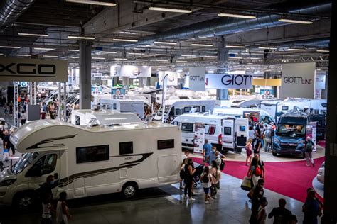 Il Ministro Santanch Inaugura Il Salone Del Camper Di Parma