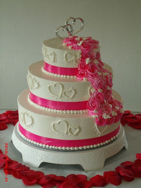 Rosette Wedding Cake