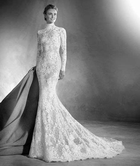 20 Turtleneck Wedding Dresses For Modest Brides Turtleneck Wedding Dress Wedding Dresses