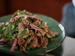 Recettes 6 Continents Salade de boeuf émincé à la façon thaïlandaise