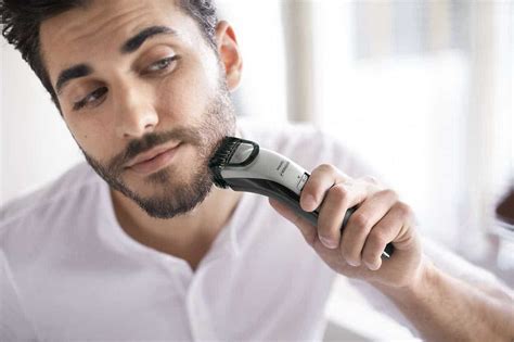 7 Best Electric Shavers For Sensitive Skin Winter 2025 — Reviews And Guide