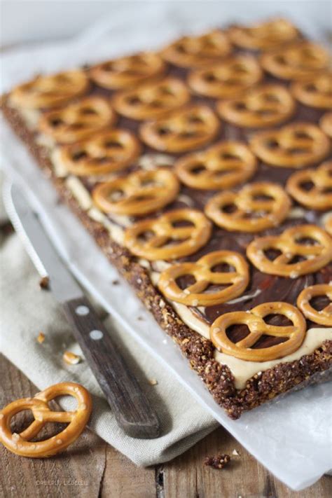 Dreierlei Liebelei No Bake Schokoladen Brezel Tarte Mit Erdnussbutter