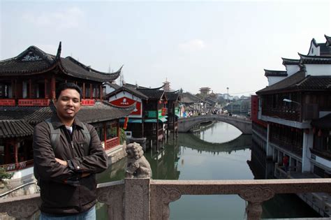 Visiting Qibao Ancient Water Town : From Malaysia to the world