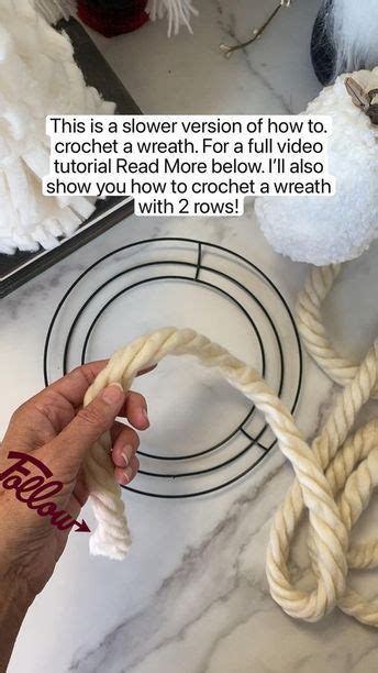 How To Finger Crochet A Chunky Yarn Wreath In Minutes With Video In