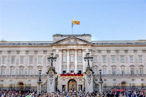 Royaume Uni Le palais de Buckingham va ouvrir de nouvelles pièces au