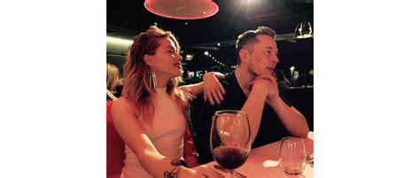 Photo Amber Heard Et Elon Musk Officialisent Leur Relation En Posant