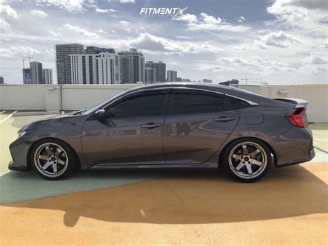 2018 Honda Civic Si With 18x9 5 AVID1 AV6 And Michelin 235x40 On