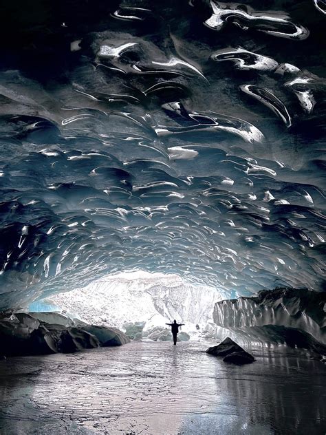 165 Meters Long How Did The Large Ice Cave In Qamdo Tibet Form