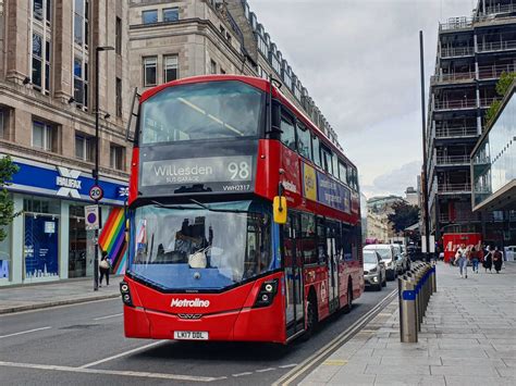 VWH2317 LK17DDL Metroline 98 To Willesden Bus Garage Flickr