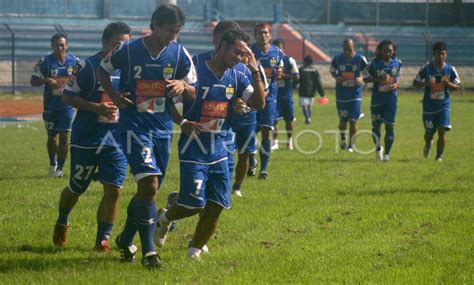 Latihan Persib Antara Foto