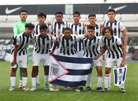 Alianza History 📜💙 2️⃣6️⃣🏆 On Twitter 🧮 1️⃣1️⃣ De Alianza Lima Ante