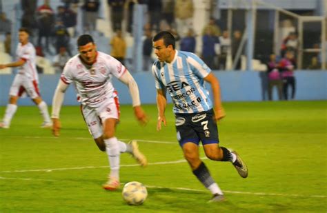 Racing Empató 1 1 Con Talleres Re Las Claves De Lo Que Pasó En Nueva Italia