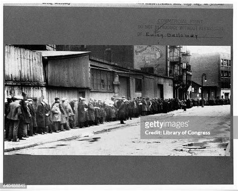 22 Great Depression Breadline Stock Photos High Res Pictures And