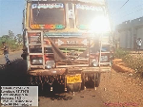 The Truck Caught Illegally Transporting Stone Was Confiscated अवैध