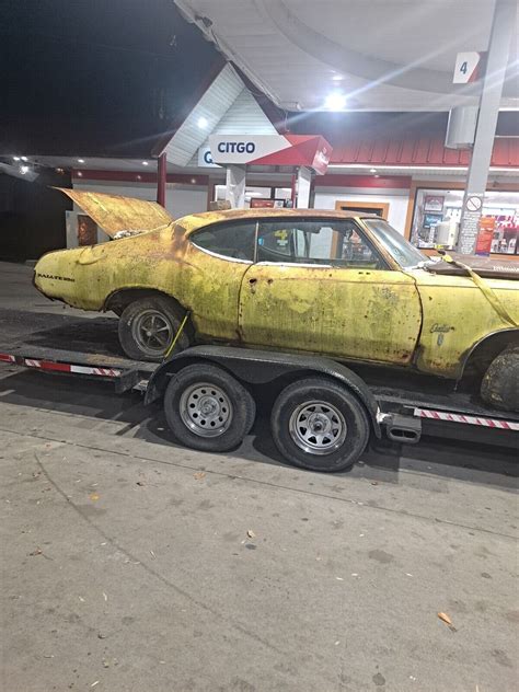 1970 Oldsmobile Rallye 350 Hiding Behind Trees Is Rarer Than Hen’s
