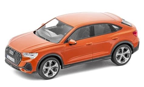 Modellino In Miniatura Audi Q3 1 43 IScale Sportback F3 Metallico