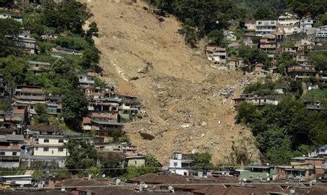 Tragédia das chuvas que deixou mais de 240 mortes em Geral