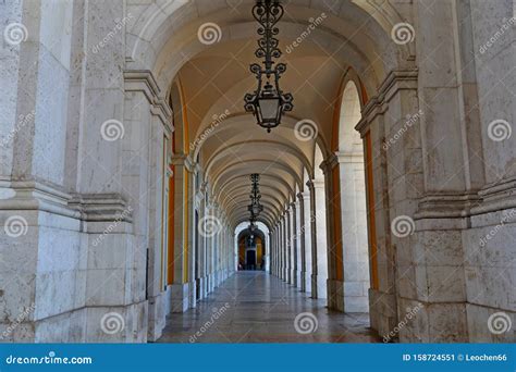 La Plaza Del Comercio En Lisboa Imagen De Archivo Imagen De Ciudadela