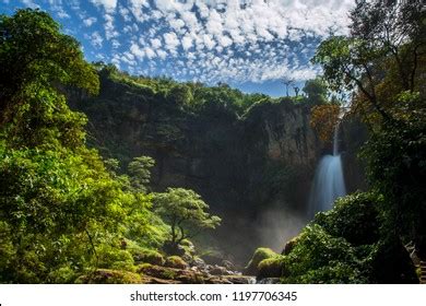 Geopark Ciletuh Stock Photos and Pictures - 931 Images | Shutterstock