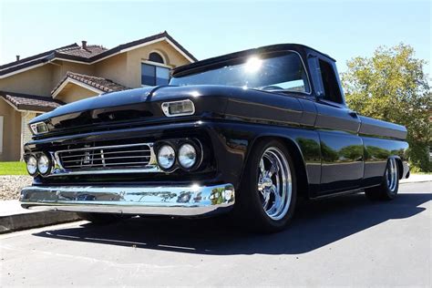 1960 Chevrolet C 10 Custom Pickup