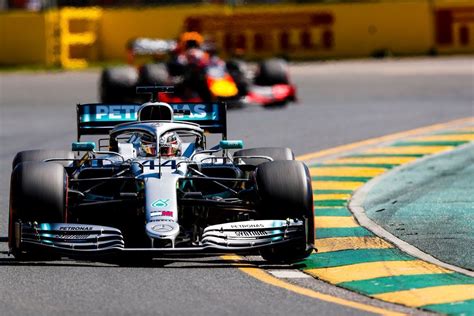 Australian Gp Hamilton Still In Front From Ferrari Duo After Fp