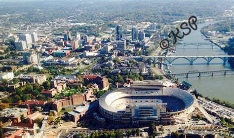 Flying Over Downtown Knoxville Knoxville Tennessee Knoxville Paris