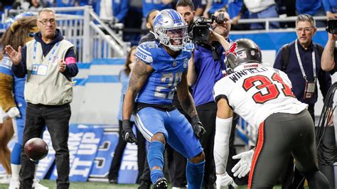 Watch Lions Locker Room Celebration After Win Vs Buccaneers