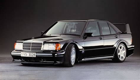 Mercedes-Benz 190E 2.5-16 EVO II 30 yaşında | OtoYazar