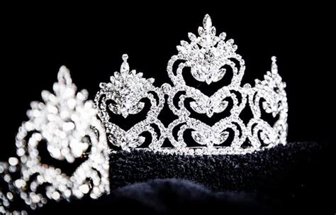 Black Walnut Festival now Accepting Pageant Applications – Ridgeview News