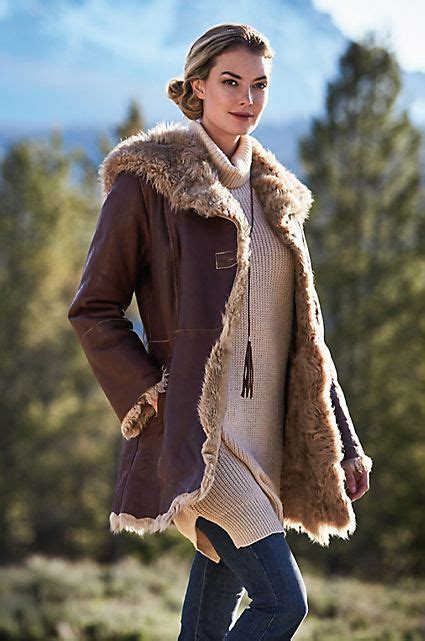 Womens Sheepskin Hooded Coat Winter Curly Tigrado Sheepskin For A