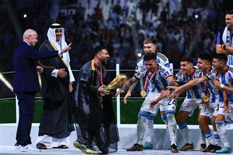 Qatar Messi Mbapp Dibu Y Enzo Fueron Los Ganadores De Los